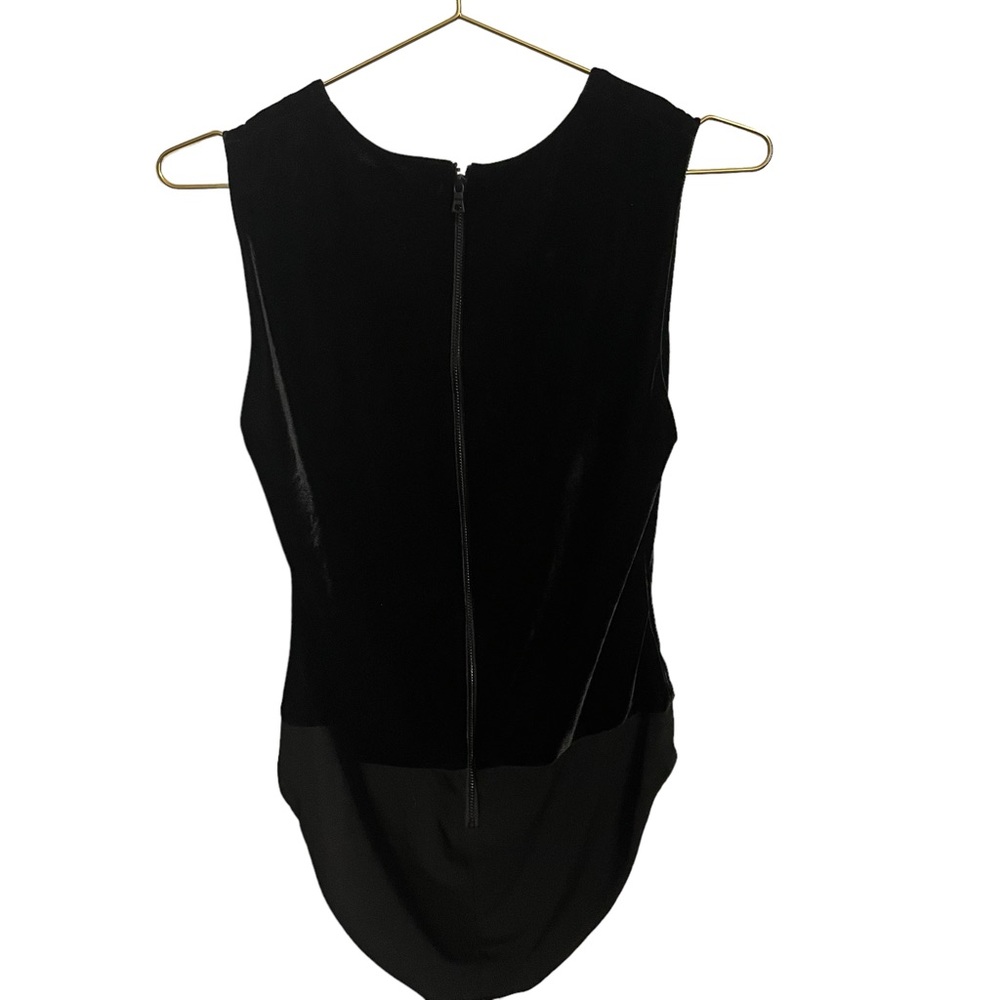 Alice + Olivia Marley Velvet Body Suit Air Stacey Bendet Size SP NWOT - Picture 6 of 9